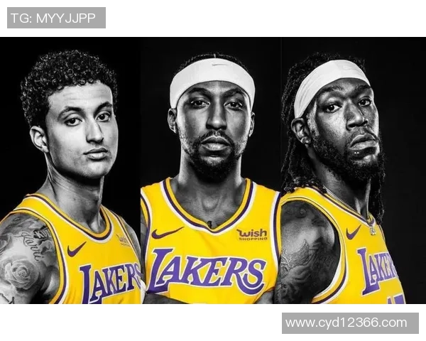 波普风格球星卡足球的收藏魅力与市场价值探析